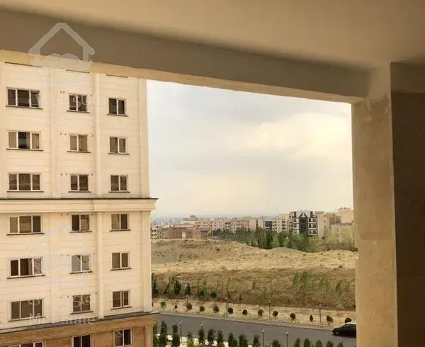 ۹۴ متر ۲ خواب،جنت اباد مرکزی،برج برلیان