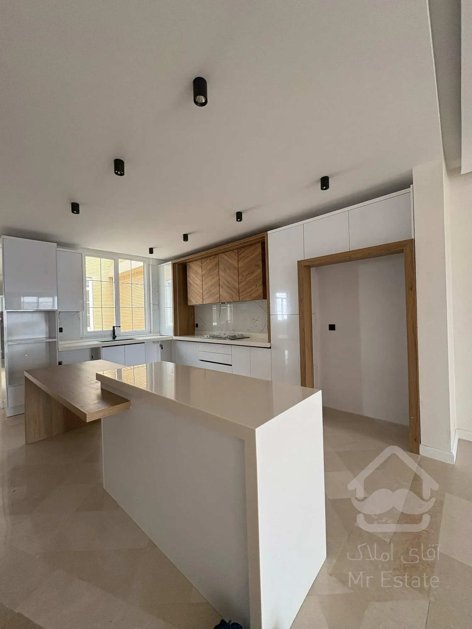 فروش آپارتمان ۱۹۱ متر نیاوران نوسازی شده