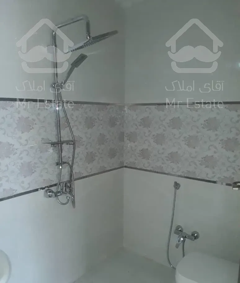 آمل شاه محله۸۲ متر نوساز (شیک)