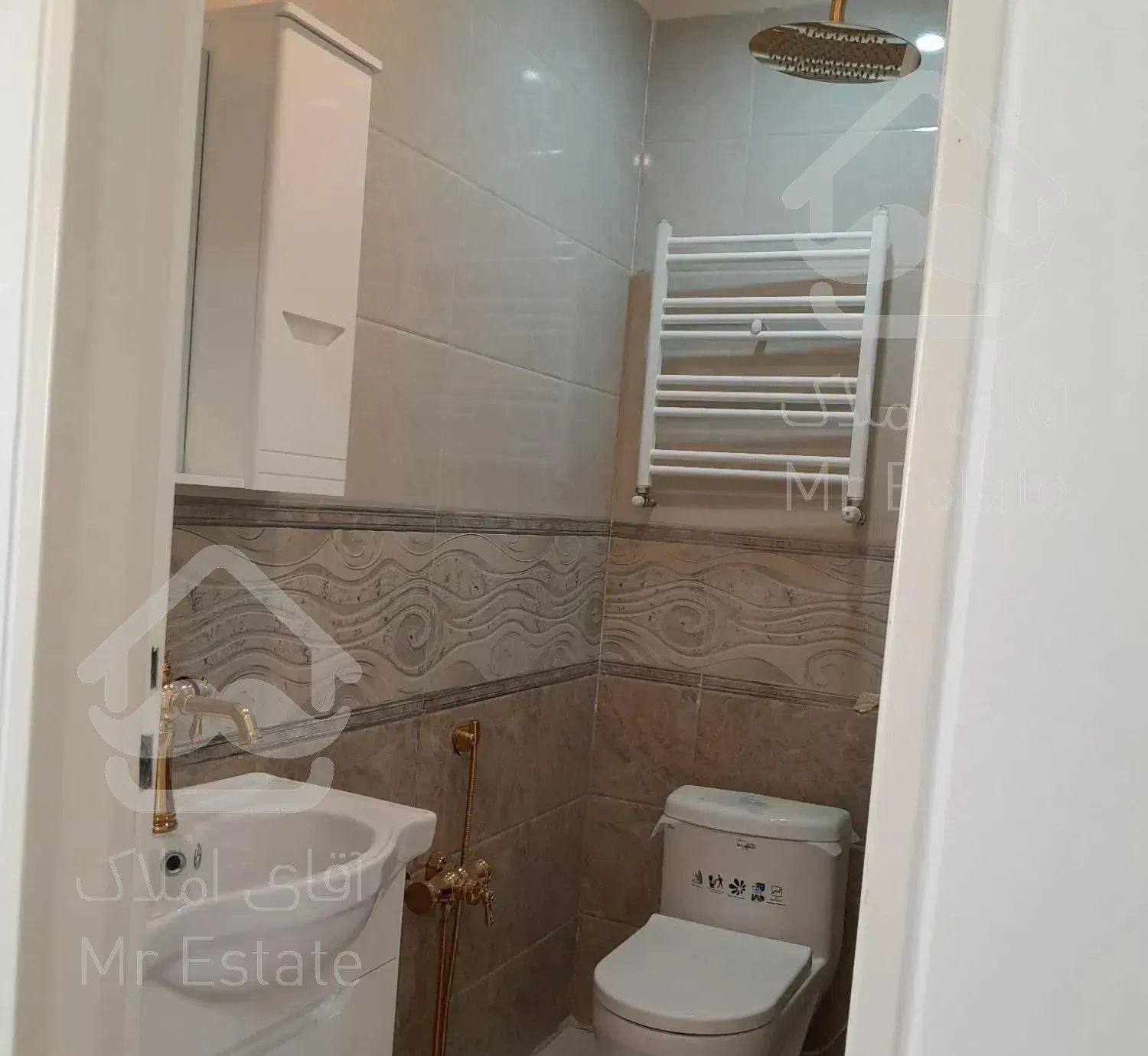 برج باغ هوشمند آریانا پالاس/ پونک همیلا/۶۷متر