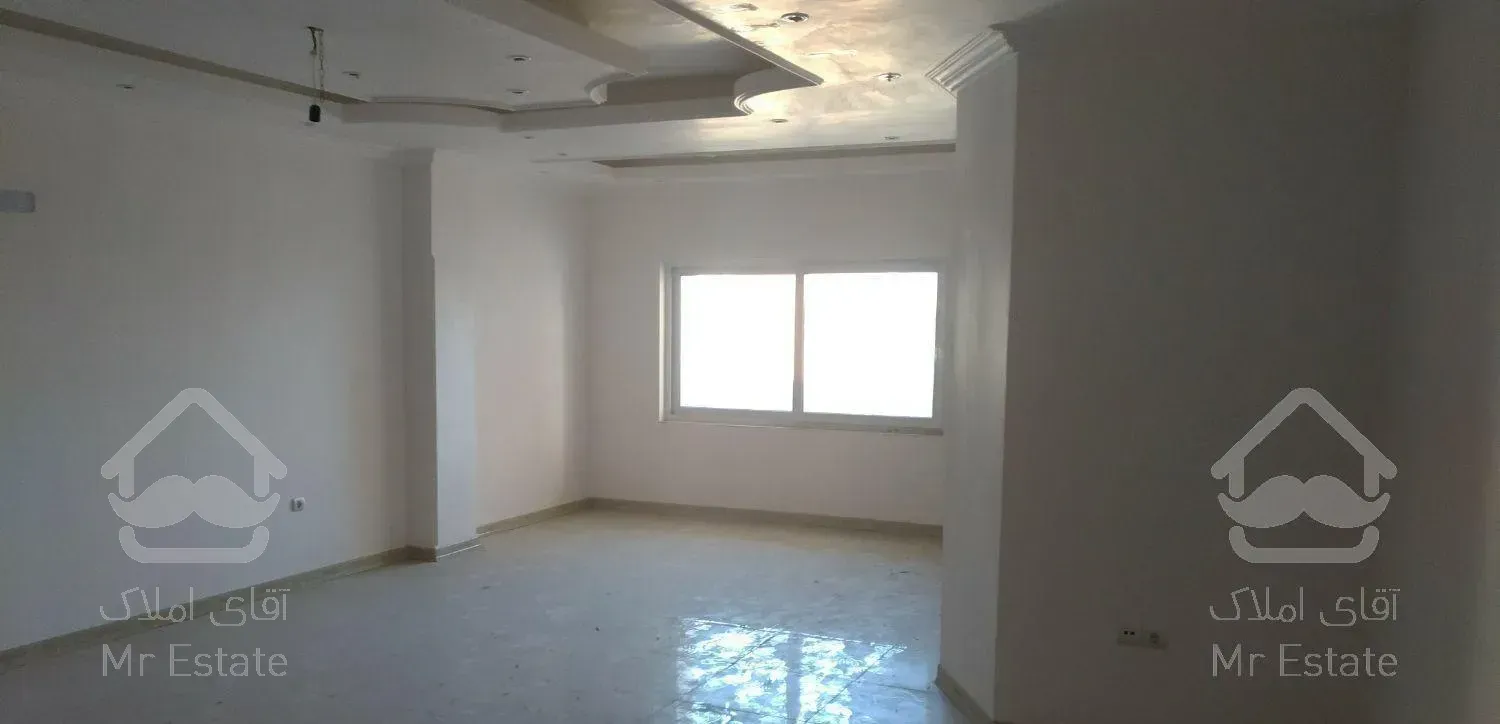 اپارتمان نوساز ۱۰۵ متری