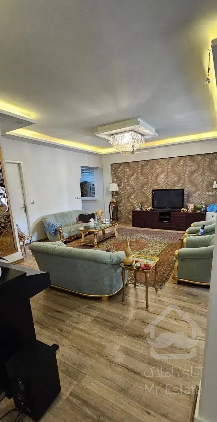 ۱۲۰متر ۲خواب ۵سال، ونک شیخ بهایی و شیراز شمالی