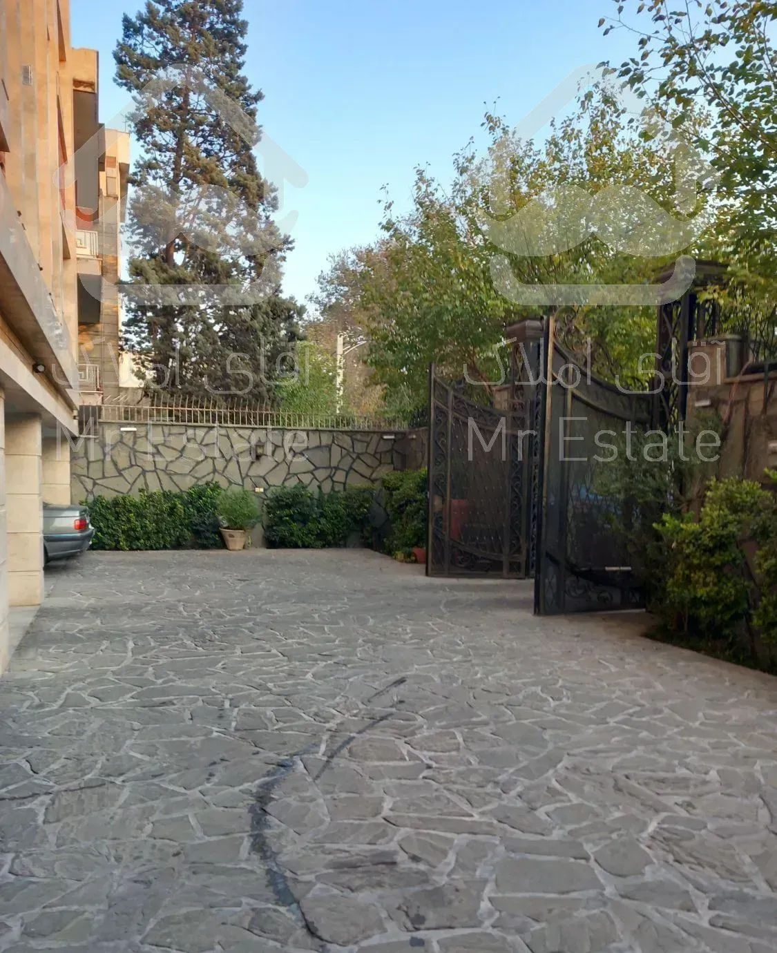 ۷۵متر۲خواب ۶ساله فول شریعتی روبروی ملک خارج طرح