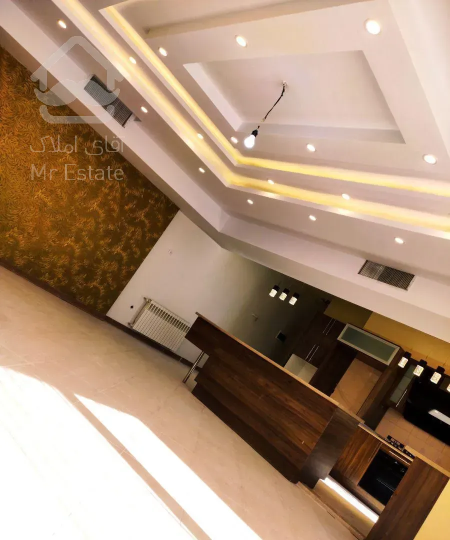 فاز۲محله ۳ طبقه ۷ جنوبی ۹۷ متری