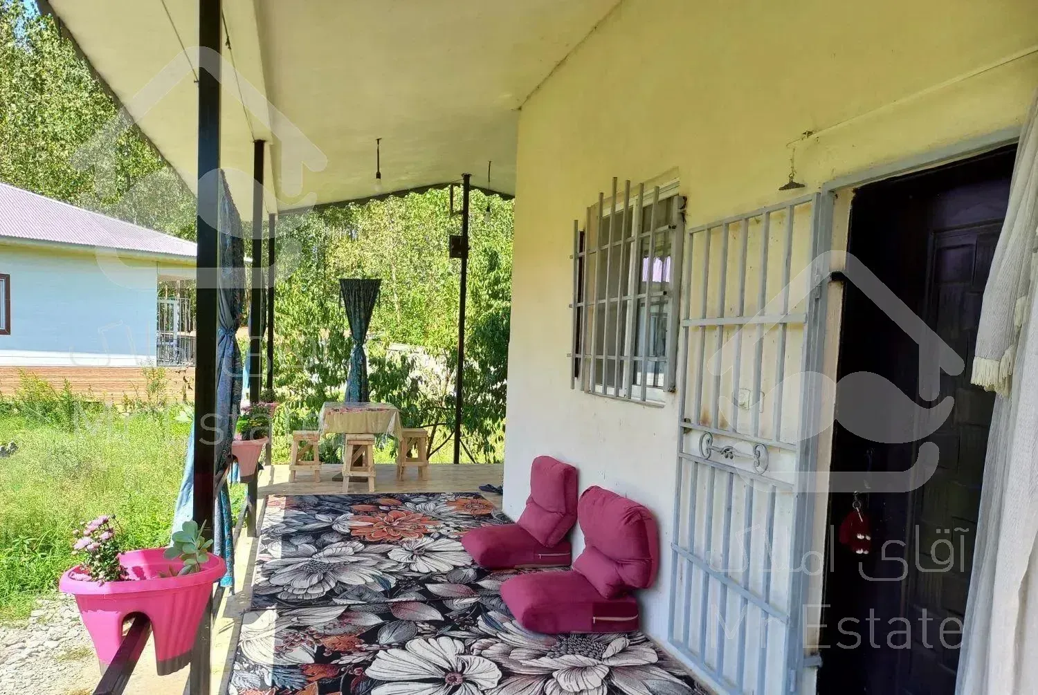 باغ ویلای دنج وسرسبز