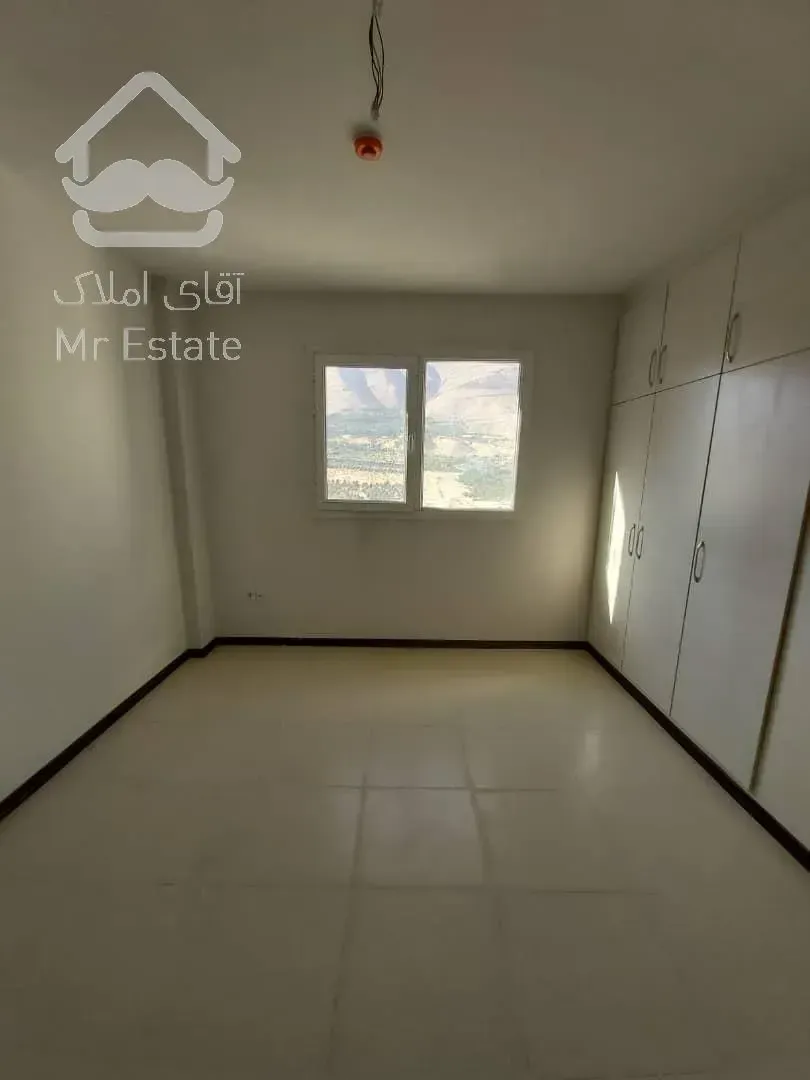 ۱۰۰متری ۲خوابه واقع در شهرک گلستان غربی