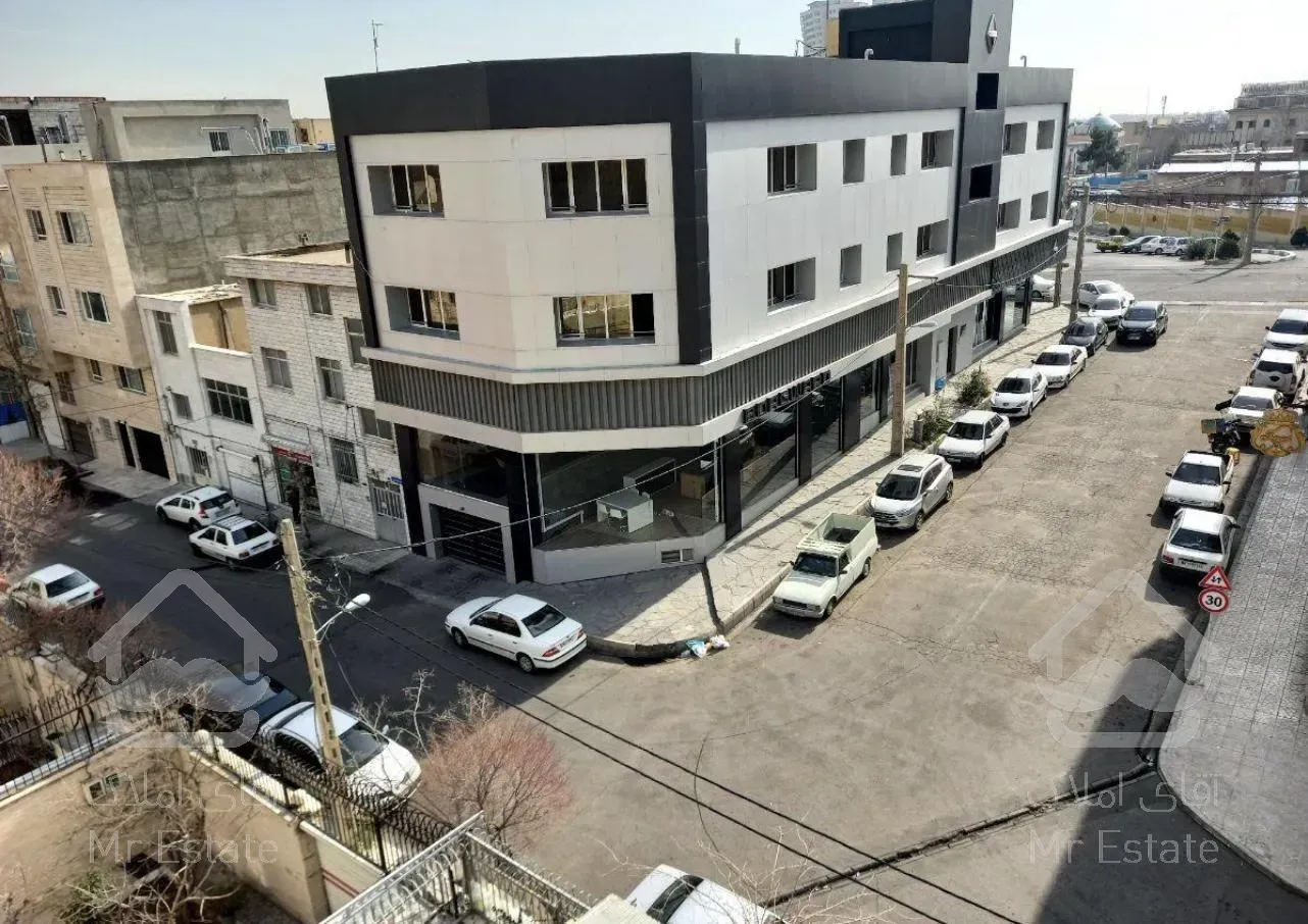 فروش۲۰۰مترملک‌تجاری/دهکده/زیبادشت/شهرک‌چشمه/دریاچه