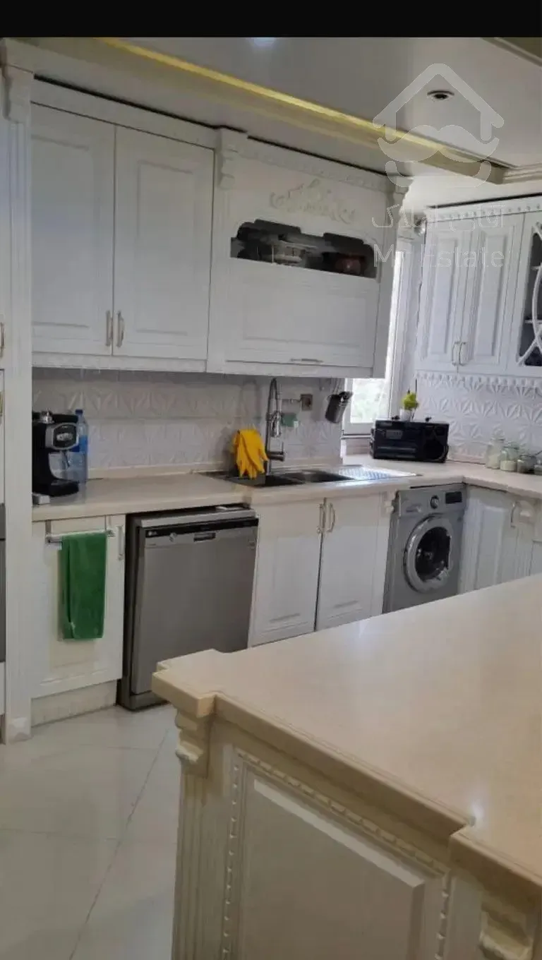 ویلایی۱۸۰ متر۳خوابه حیاط بازسازی شده شهرک محلاتی