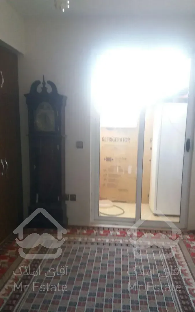 آپارتمان دو خوابه تمیز