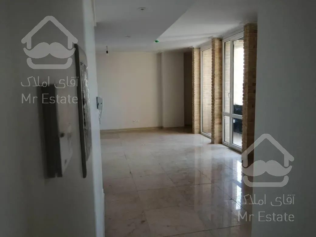 رهن و اجاره آپارتمان ۱۳۵ متری کامرانیه ۲ خواب کلید نخورده