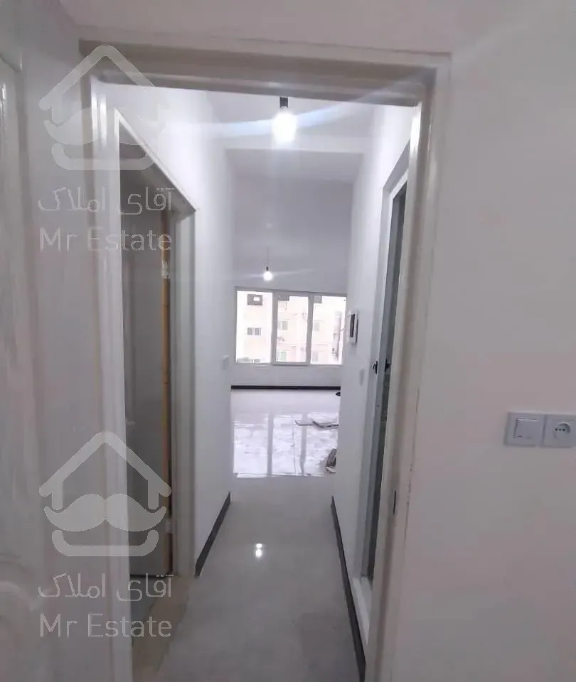 آپارتمان۳تا تک واحده طبقه۲سندتکبرگ کلیدنخورده