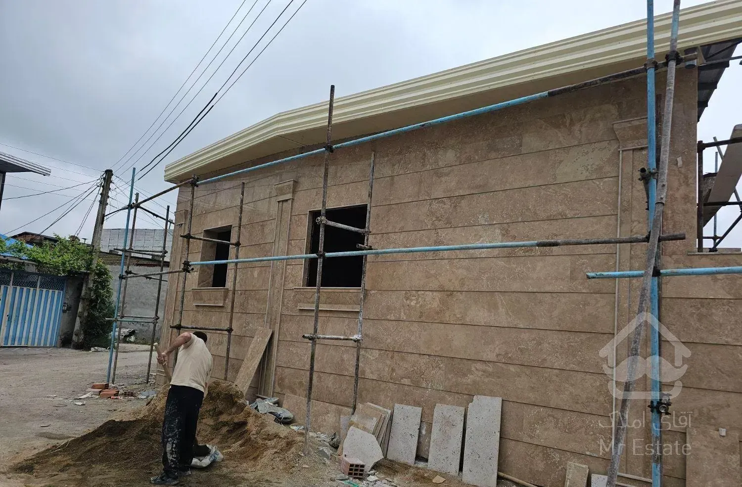 فروش خانه ویلایی ۹۰ متری ۲ خوابه داخل شهر