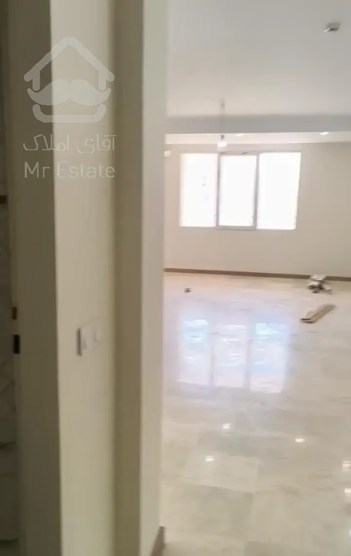 ۱۱۷ متر سه خواب خشک