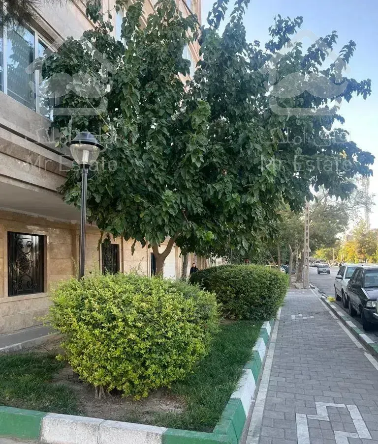 آپارتمان170متری خ امام خمینی