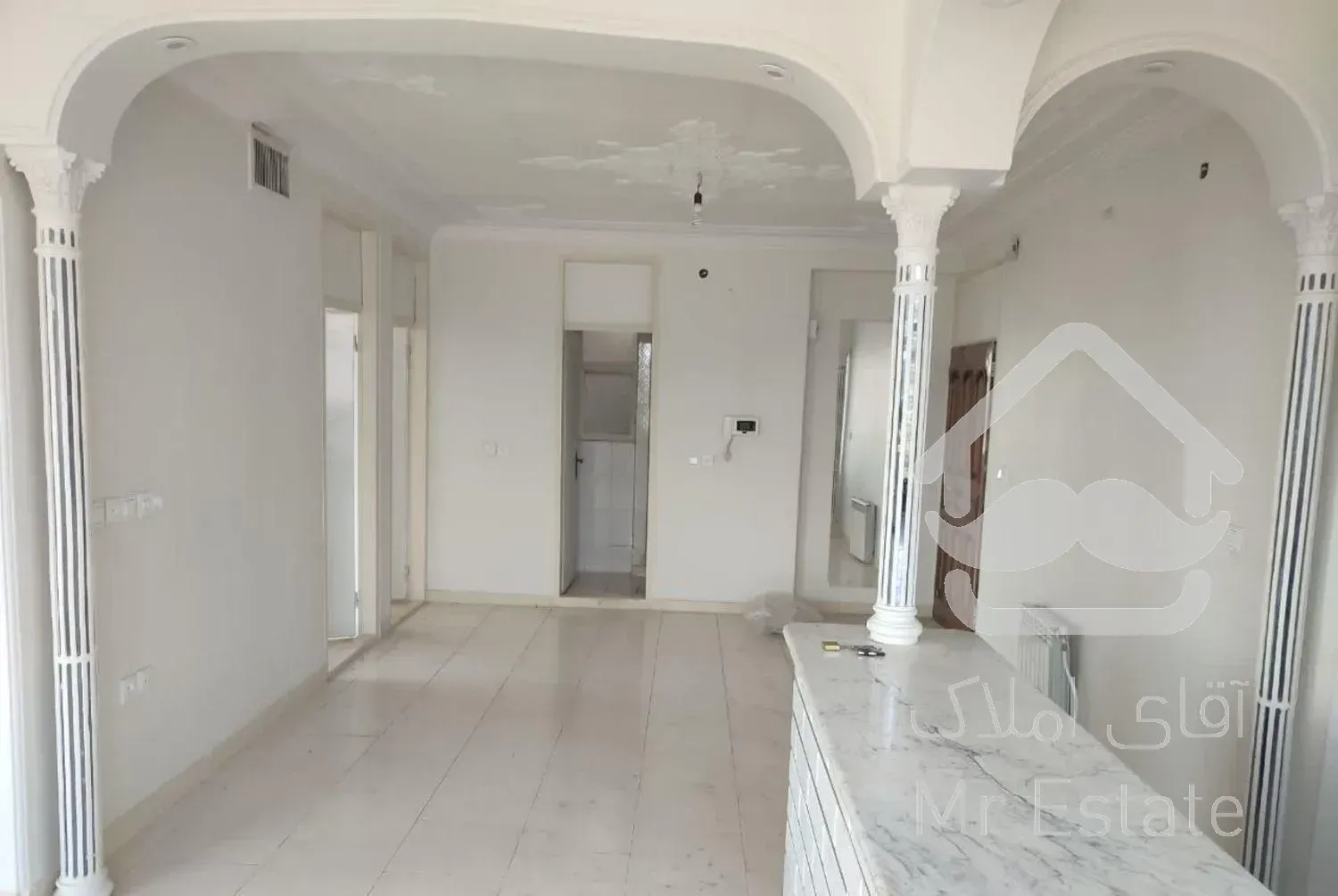 ۱۰۰ متر تخلیه کلیه امکانات حوالی میدان فردوسی