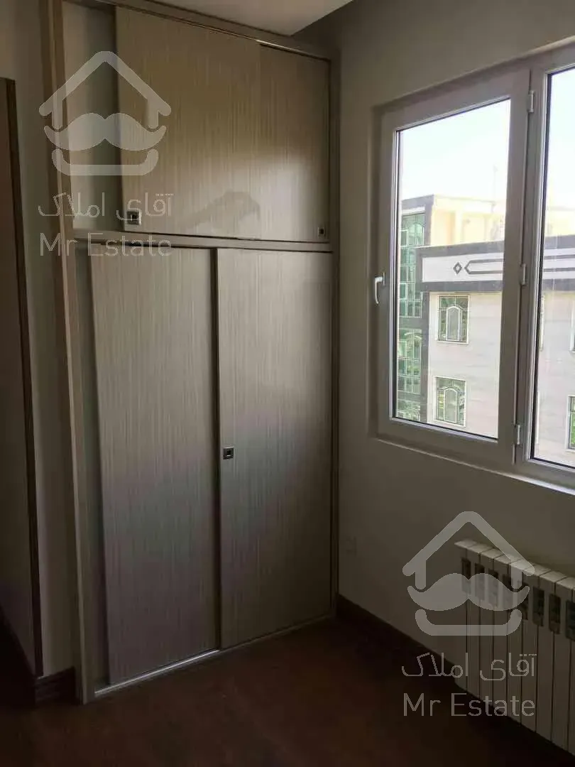 ۱۲۷ متر ۳ خواب واقع در فردوس شرق