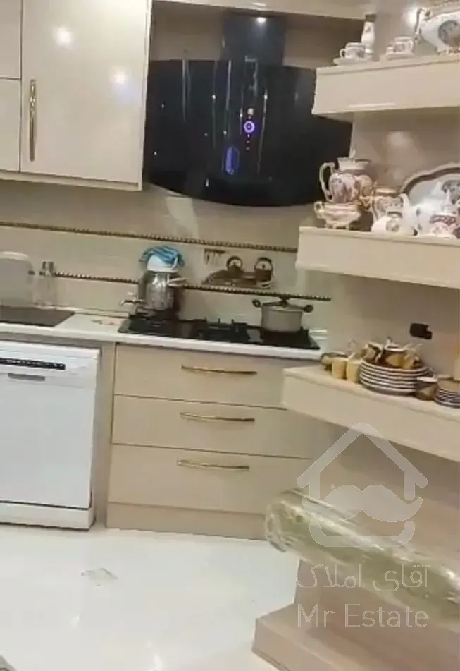 فروش آپارتمان ۱۲۳ متری ۲ خوابه