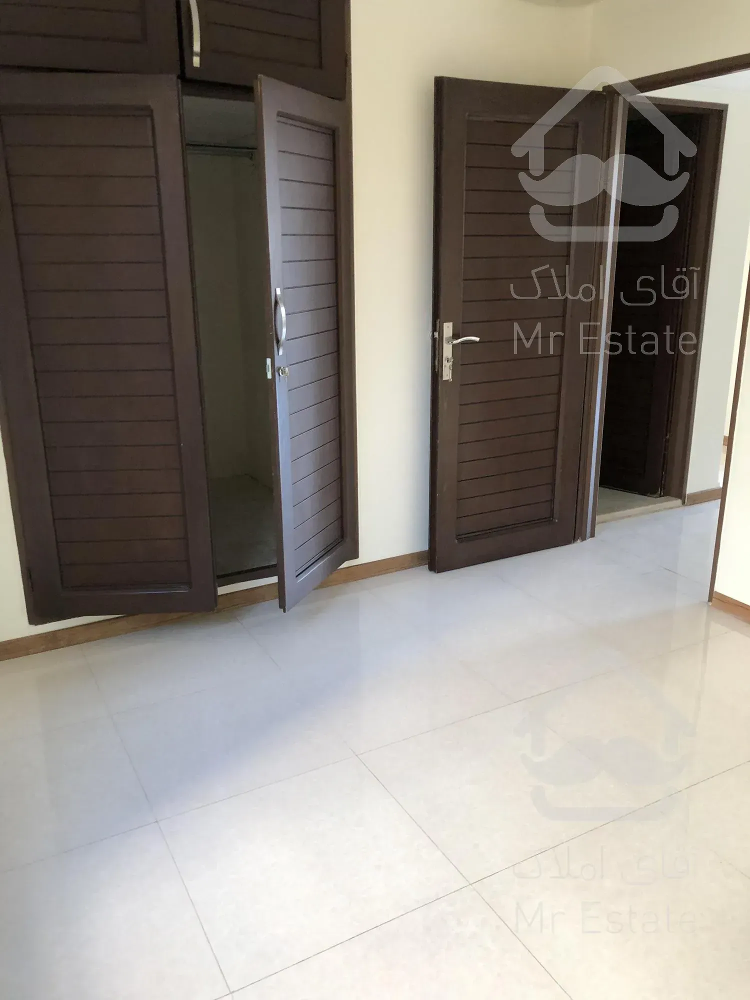 رهن و اجاره آپارتمان ۱۷۵ متری ۳ خوابه فرمانیه