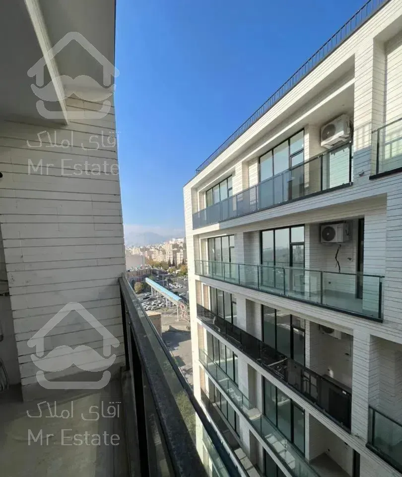 ۹۰متر در عمارت مجلل رویال پالاس