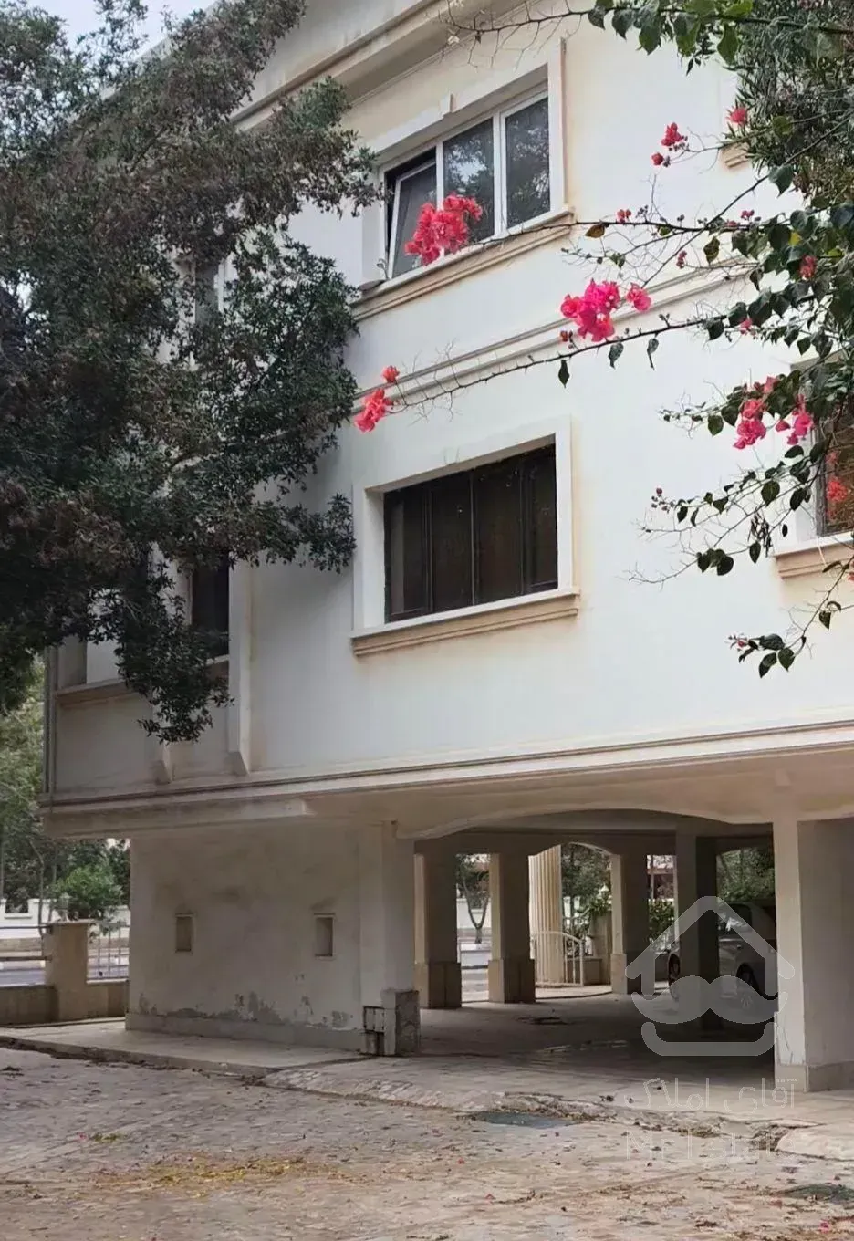 بهترین لوکیشن صدف/دوبلکس/فول بازسازی/مبله