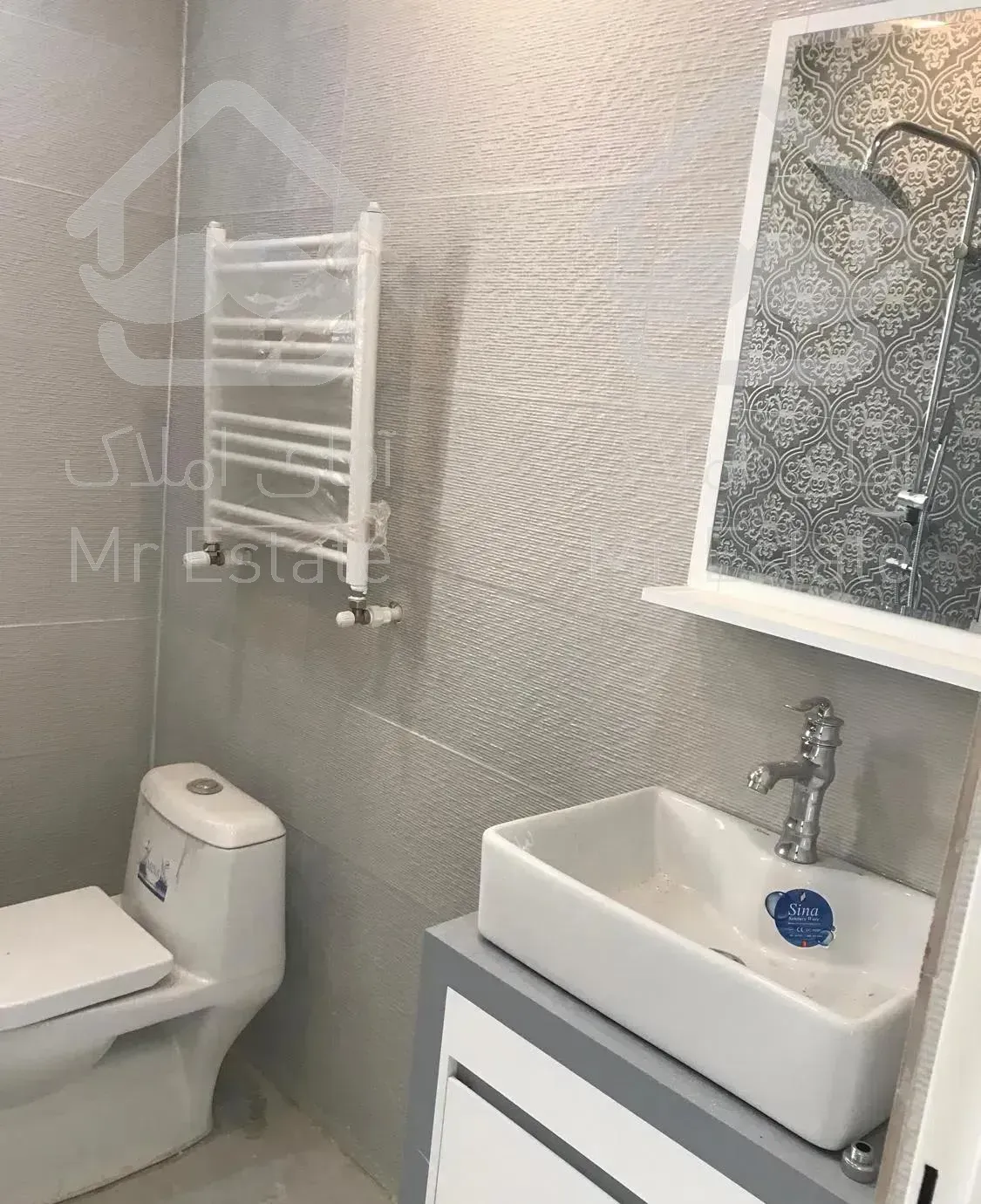 ١٠٠ متر فول نوساز (محدوده دوازدهم نیرو هوایی )