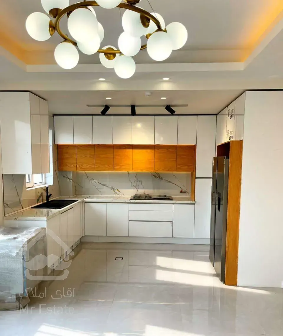 آپارتمان ۱۱۴ متری ۳ خوابه فول نوساز تک واحدی