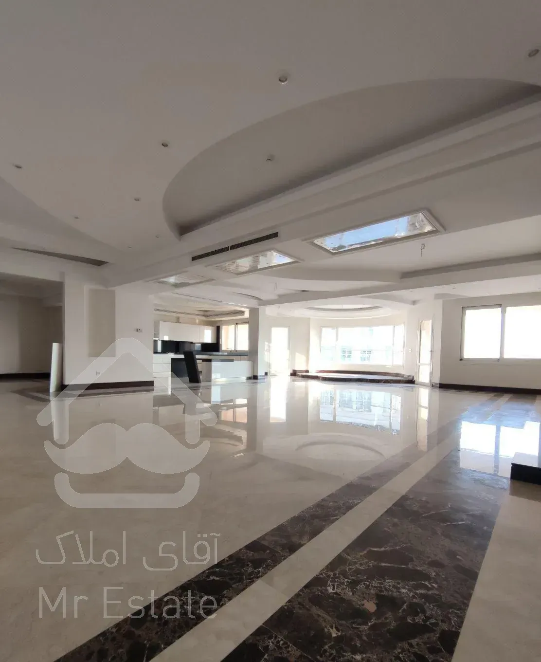 فروش آپارتمان۳۳۵ متری۴ خواب در کامرانیه پول لازم