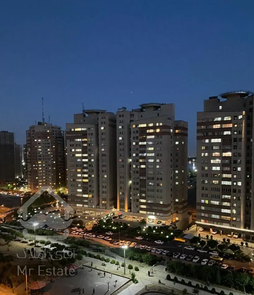 آپارتمان ۱۱۰متری دو خواب دریاچه چیتگر