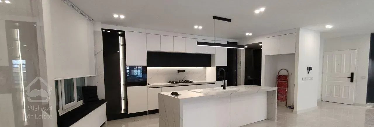 آپارتمان ۱۰۴ متر دریاچه چیتگر سندی وام بدون ضامن