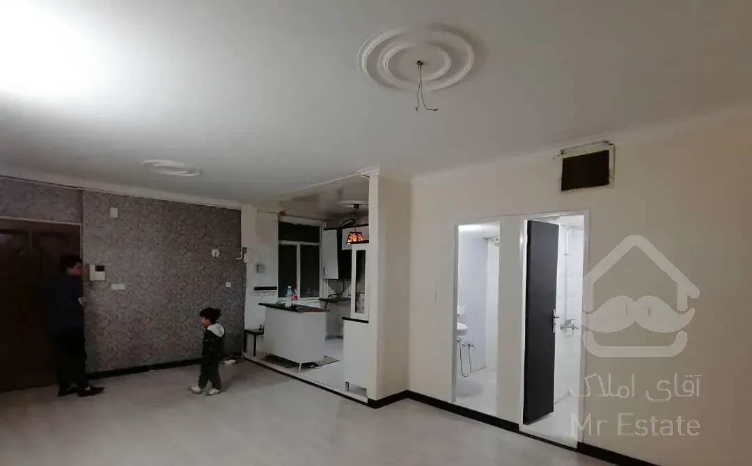 آپارتمان ۵۵ متری ۱ خوابه طبقه ۲ در اردیبهشت