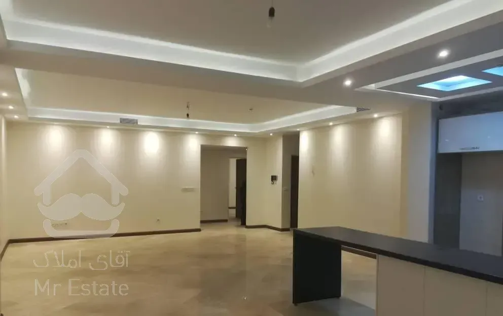 ۱۳۵ متر سه خوابه کلیدنخورده