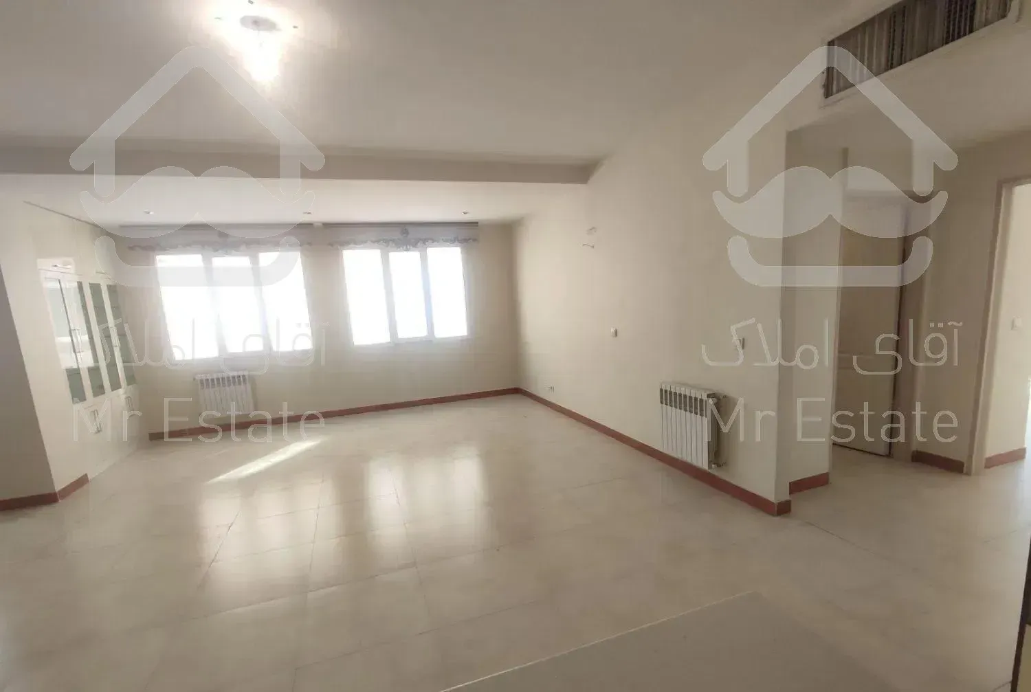 ۱۶۴ متر سه خواب/ مستر/ فول در دریاچه