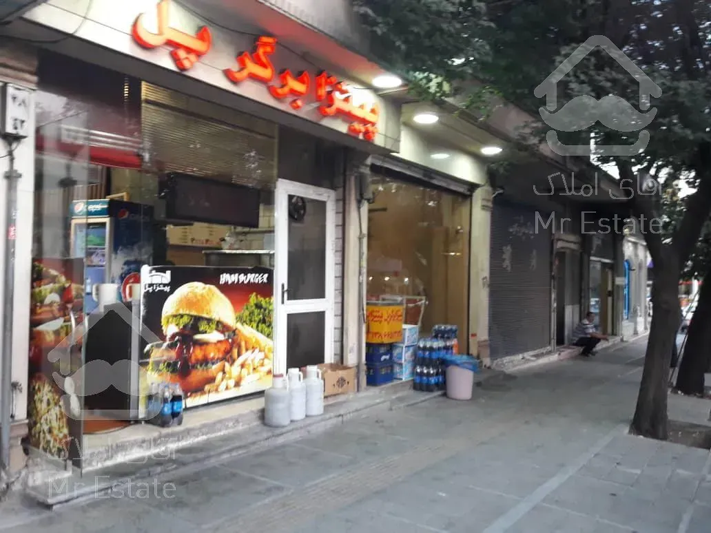 300 متر خانه کلنگی شامل 110 متر تجاری، ستارخان