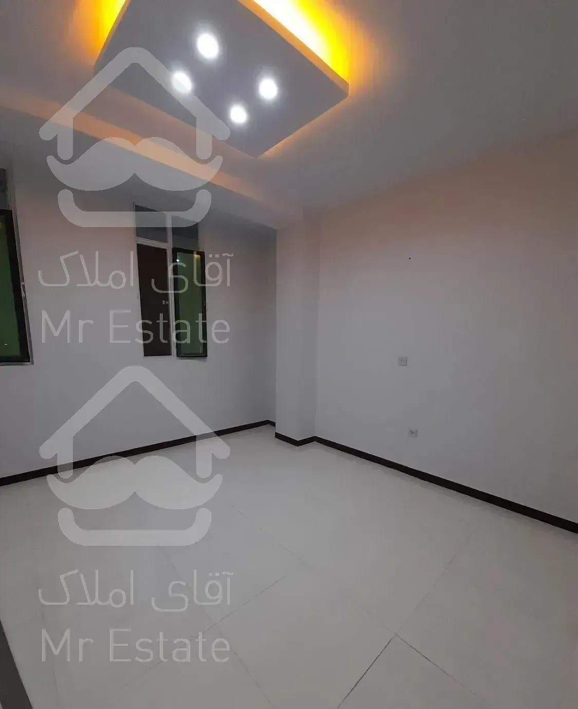 آپارتمان ۹۳متری سنددار دوم غربی شاهین ویلا