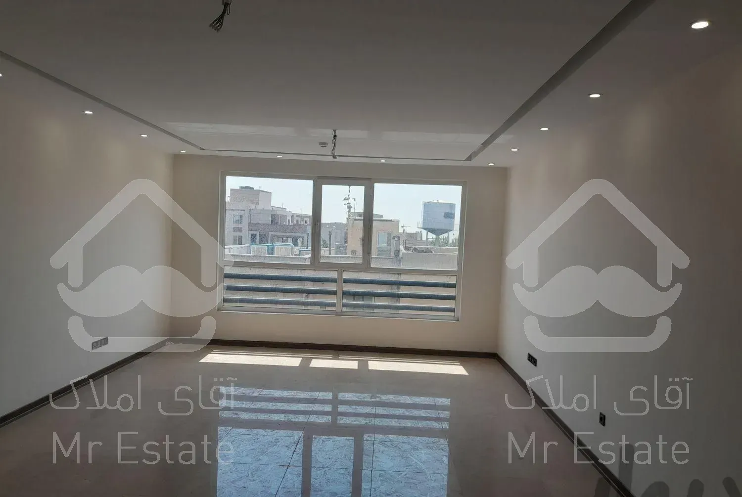 ۹۵ متر ۲ خوابه فول طبقه اول نفت ۲۰