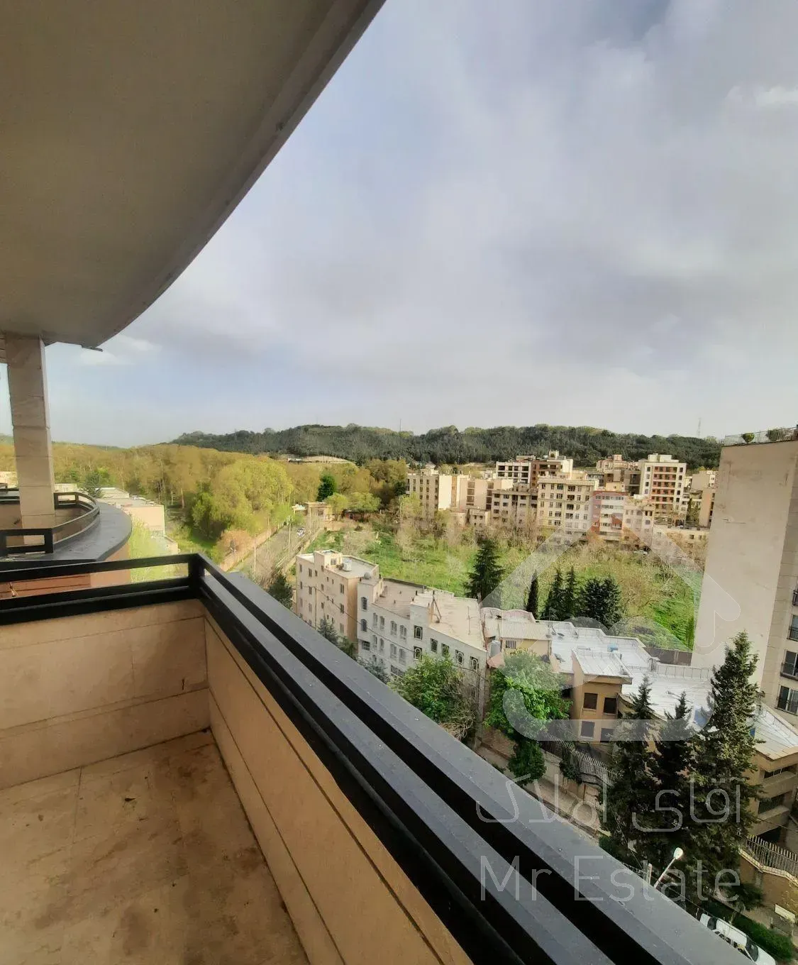 شیان۱۲۶متر ۲ خواب ویو جنگل روف گاردن