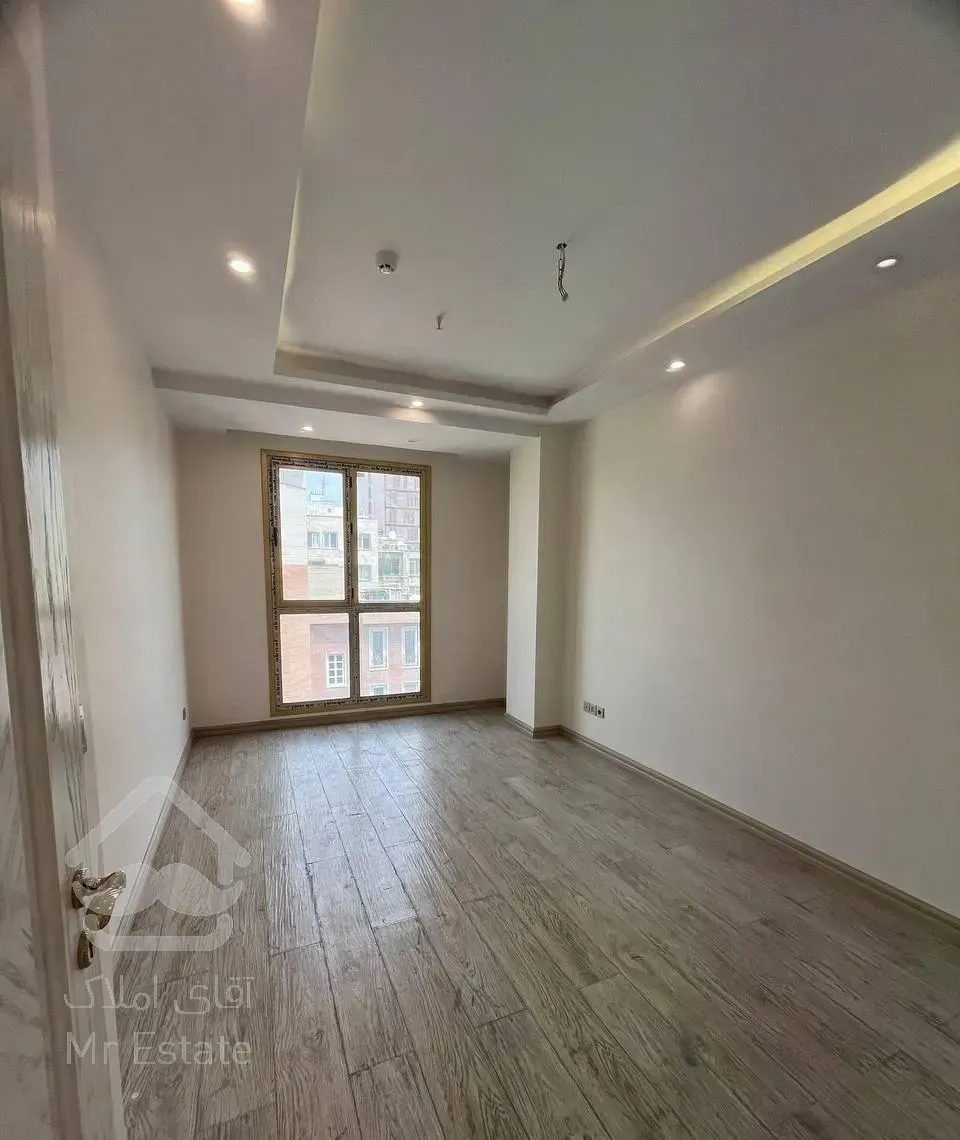 سهروردی شمالی ۱۱۰متر ۳خواب فول امکانات/ورودی لابی