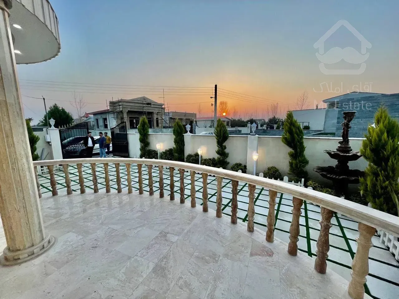 ویلایی لاکچری وچشم نواز