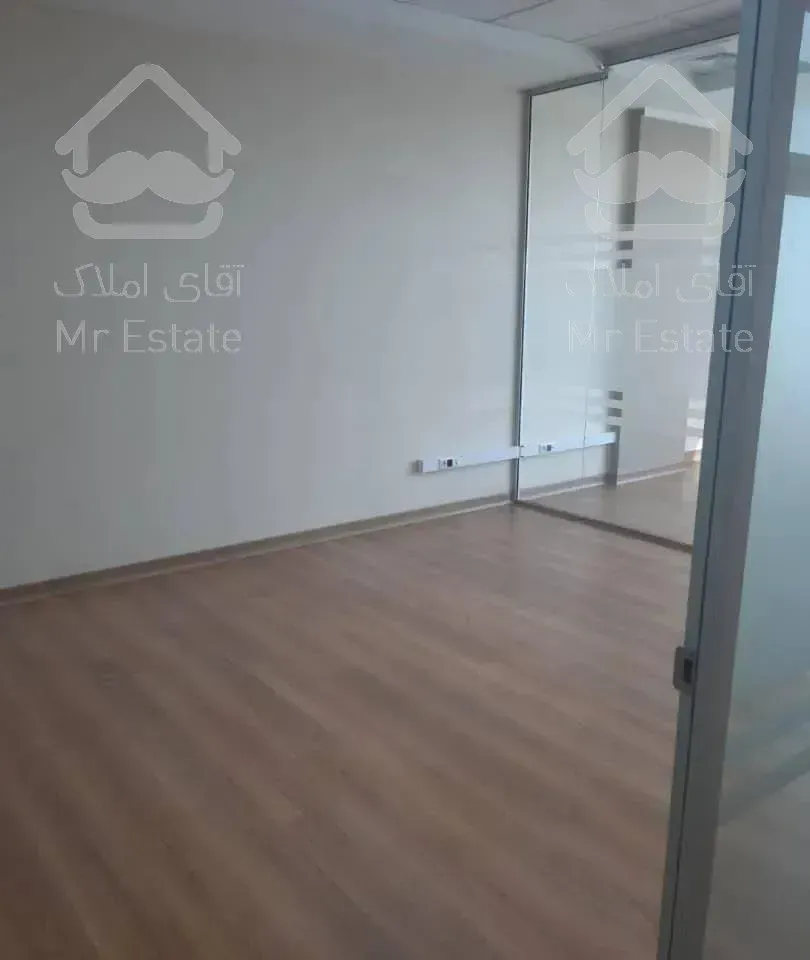 ۱۰۰متر اداری تجاری کنتراست مال دریاچه چیتگر، یاس ۳