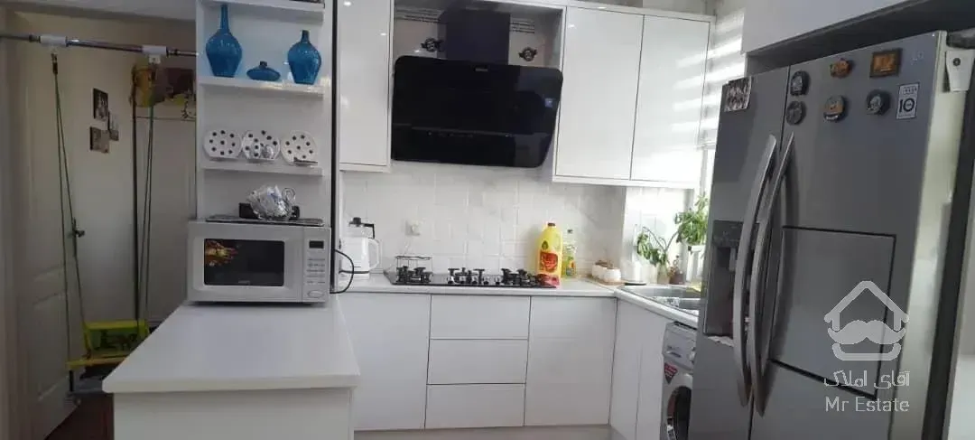 ۷۸ متر ۲ خواب / سند تک برگ