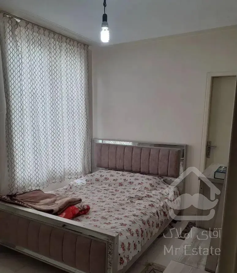 ۵۲متری /طبقه دوم / تخلیه /روبرو متروجوادیه