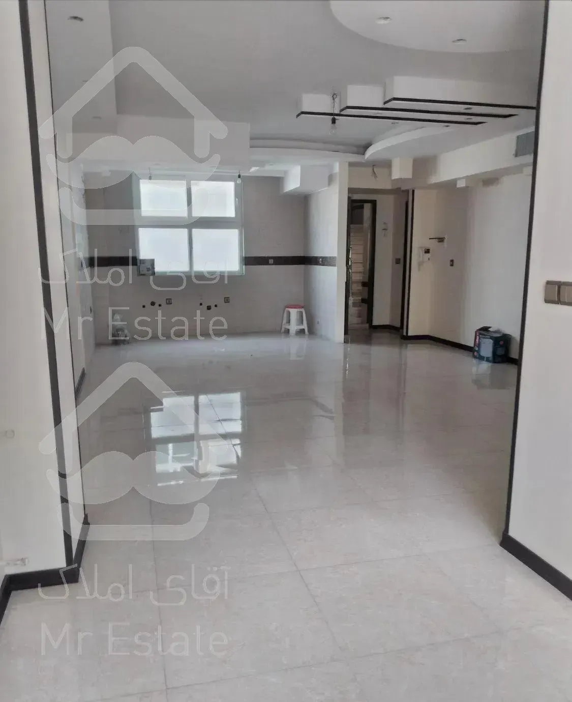 آپارتمان ۶۷ متری کلید نخورده . کن