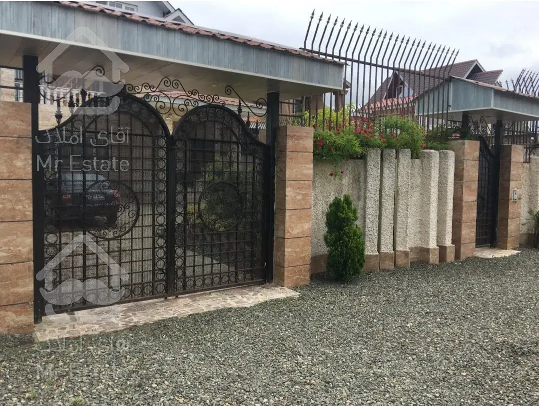 ۳۲۷متر زمین دارای ۲۰۰ متر زیر بنا/ویلا ساحلی/مالک فروشنده