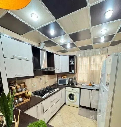 آپارتمان ۷۵ متر/ ۲ خوابه / طبقه اول