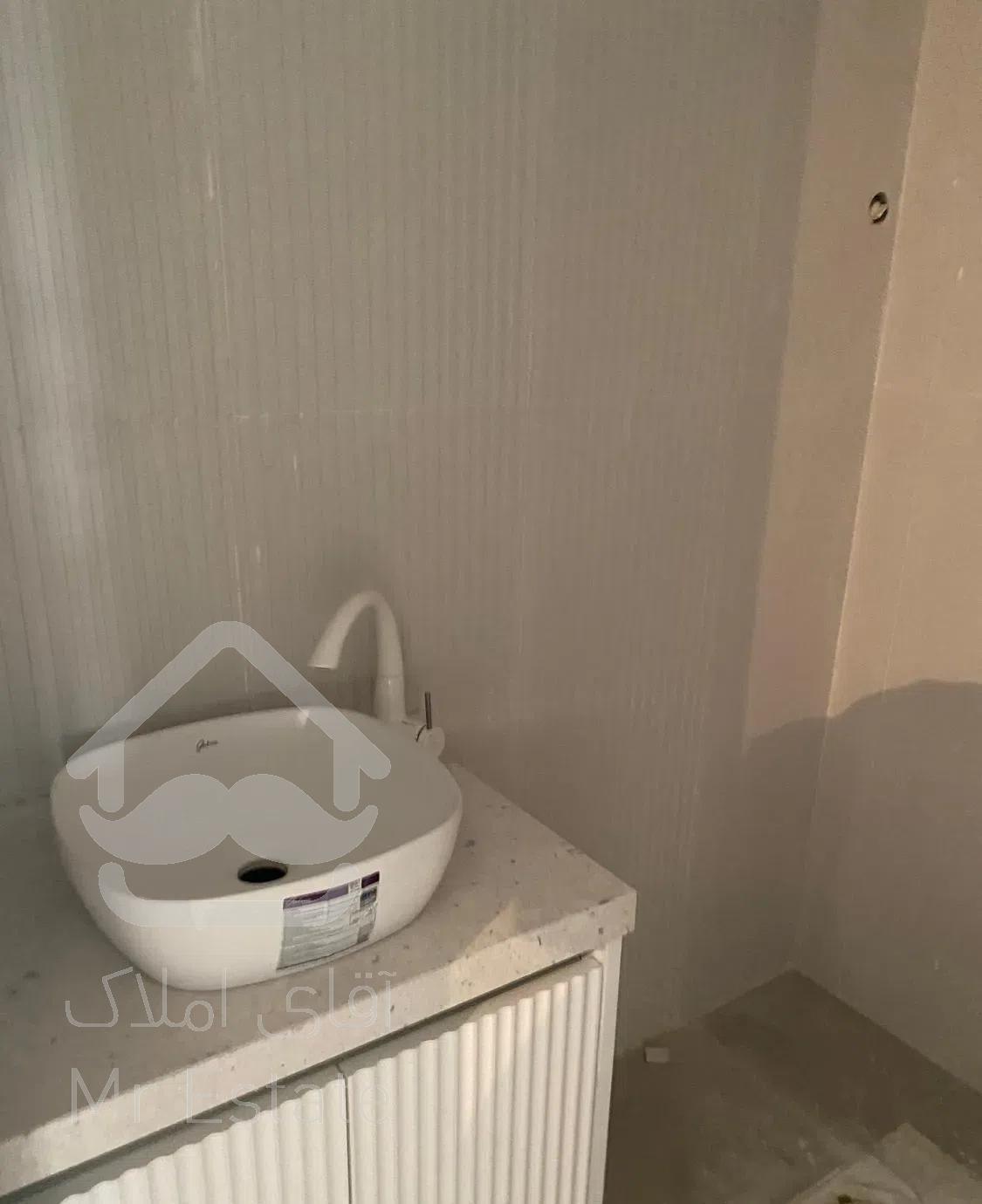 اپارتمان ۱۰۰ متری فول بازسازی شده کاشانی