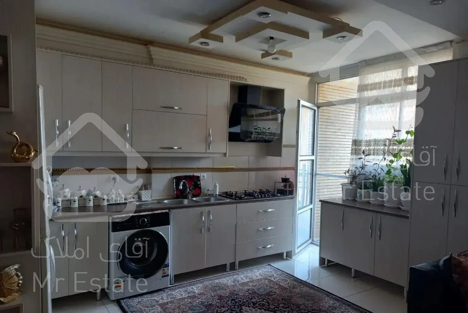 آپارتمان ۱۰۱ متر دو خوابه