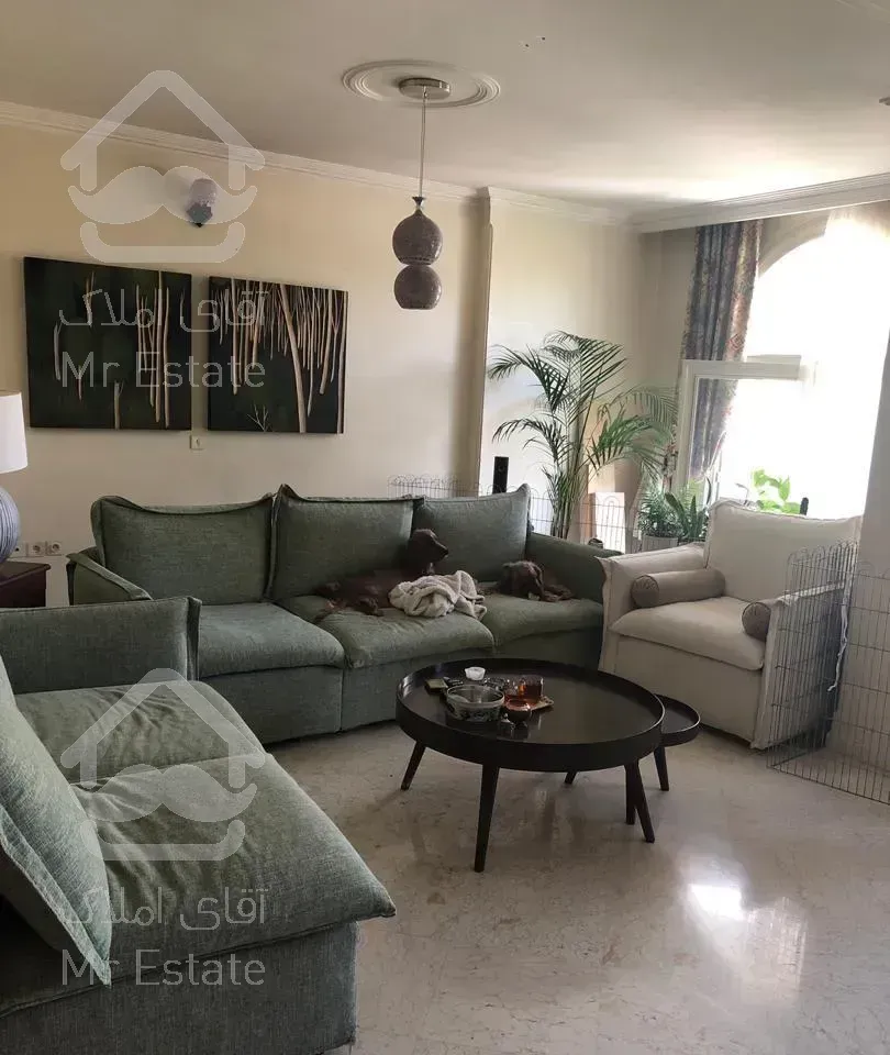 آپارتمان ونک آفتاب ۲۴۰ مترسه خواب