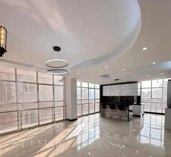 120 متر 2 خواب فول هشت ساله زیرِ زیر قیمت بازار.