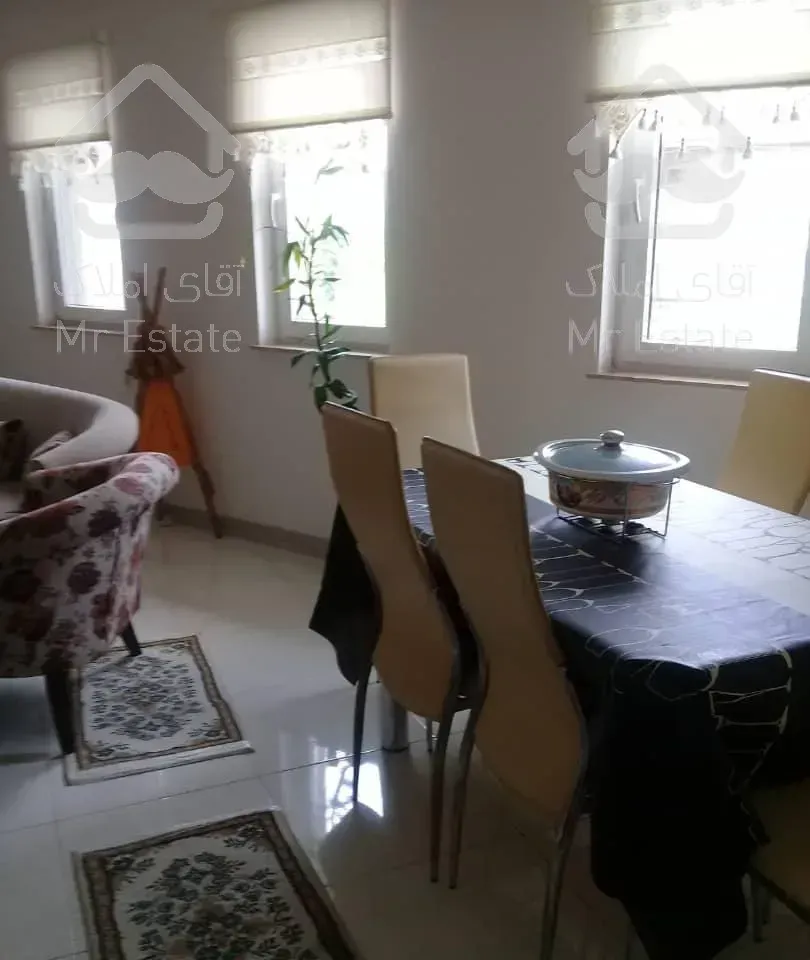 آپارتمان ۱۵۳ طبرستان   ۸۶ دستگاه  غرق در نور