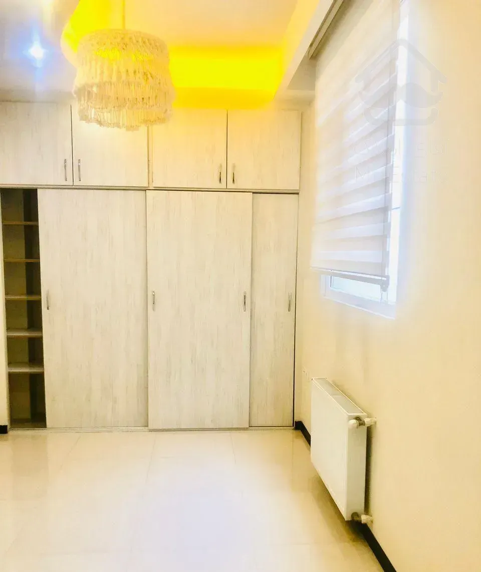 ۷۳ متر نوساز ۲ خوابه فول حوالی الستوم با ۷/۵۰۰